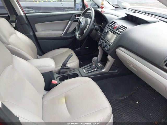 44428956 :رقم المزاد ، JF2SJAWC5FH476768 vin ، 2015 Subaru Forester 2.5i Touring مزاد بيع