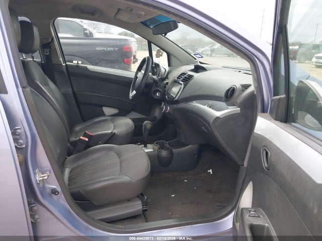 KL8CD6S95FC749876 Chevrolet Spark 1lt Cvt