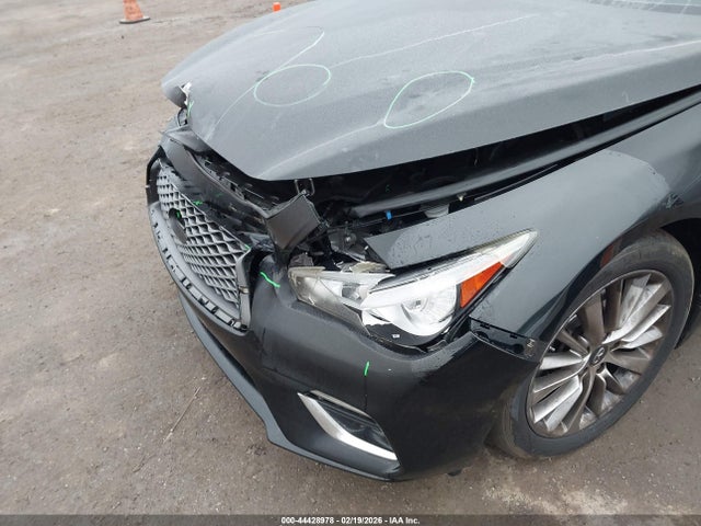 44428978 :رقم المزاد ، JN1EV7AR0JM433327 vin ، 2018 Infiniti Q50 3.0t Luxe مزاد بيع