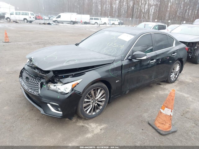 44428978 :رقم المزاد ، JN1EV7AR0JM433327 vin ، 2018 Infiniti Q50 3.0t Luxe مزاد بيع