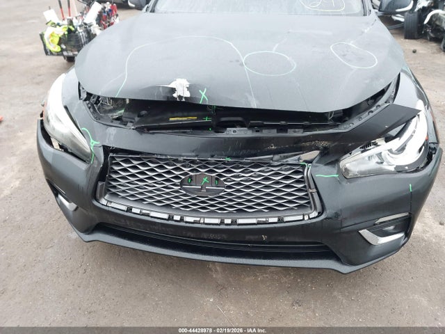 44428978 :رقم المزاد ، JN1EV7AR0JM433327 vin ، 2018 Infiniti Q50 3.0t Luxe مزاد بيع