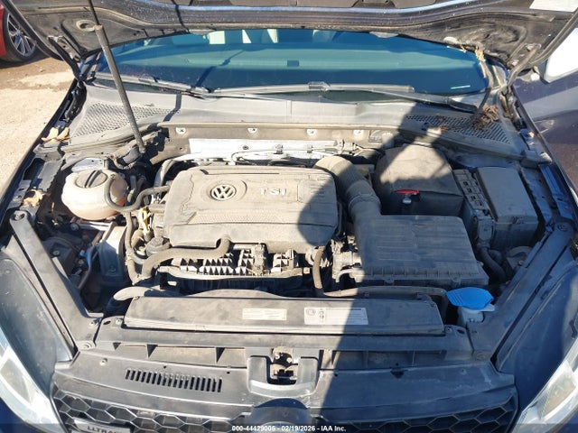 44429005 :رقم المزاد ، 3VWM17AU7HM523580 vin ، 2017 Volkswagen Golf Alltrack Tsi S/tsi Se مزاد بيع