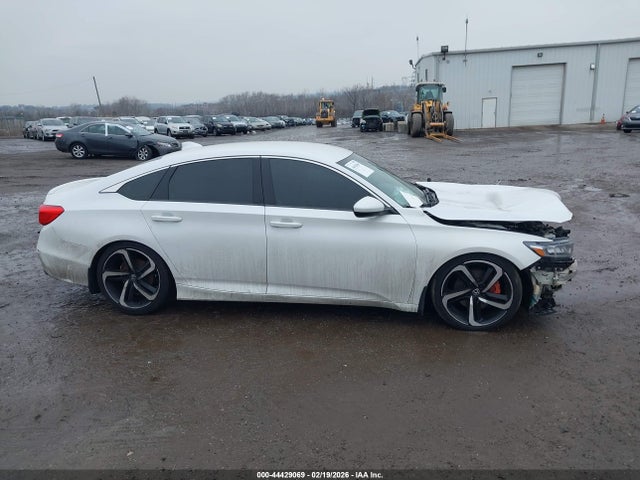 1HGCV1F39JA115098 Honda Accord Sport