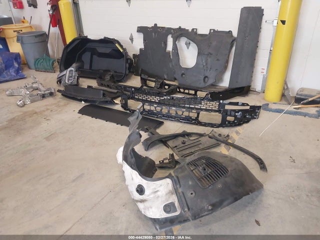 Rivian R1t Adventure 2022 7FCTGAAA3NN007440 Image 21