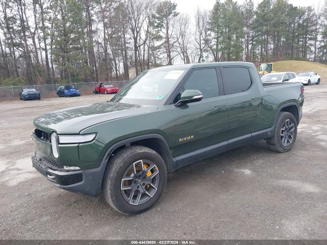 2022 RIVIAN R1T 7FCTGAAA3NN007440 Photo 1
