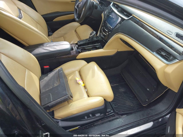 44429110 :رقم المزاد ، 2G61R5S38D9143551 vin ، 2013 Cadillac Xts Luxury مزاد بيع