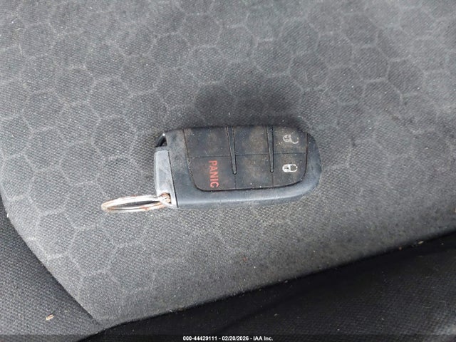 44429111 :رقم المزاد ، 3C4NJCAB3JT124210 vin ، 2018 Jeep Compass Sport Fwd مزاد بيع