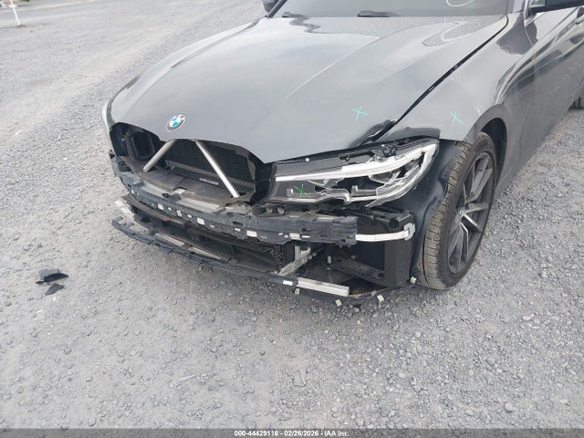 Продажа на аукционе авто 2022 Bmw 330i, vin: 3MW5R1J08N8C39015, номер лота: 44429116