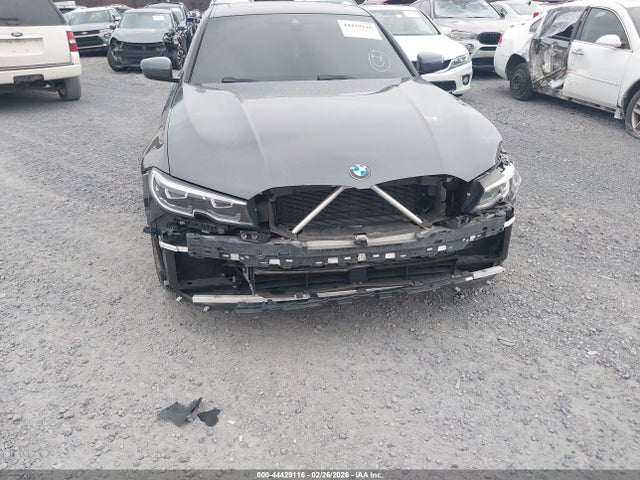 Продажа на аукционе авто 2022 Bmw 330i, vin: 3MW5R1J08N8C39015, номер лота: 44429116