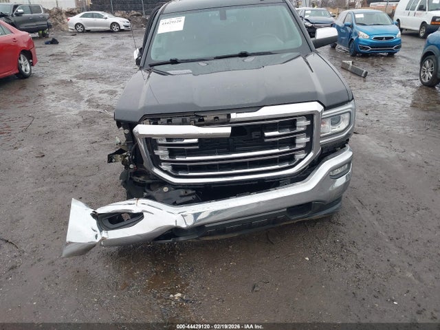 44429120 :رقم المزاد ، 3GTU2NEC8HG428577 vin ، 2017 Gmc Sierra 1500 Slt مزاد بيع