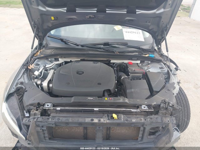 2021 VOLVO S60 7JR102FZXMG112633 Photo 9