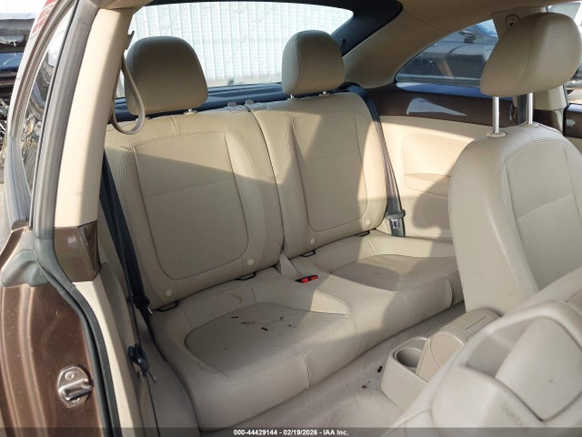 44429144 :رقم المزاد ، 3VWJX7AT0DM677373 vin ، 2013 Volkswagen Beetle 2.5l مزاد بيع