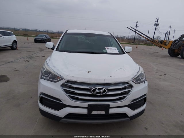5NMZT3LB2JH086717 Hyundai Santa Fe Sport 2.4l