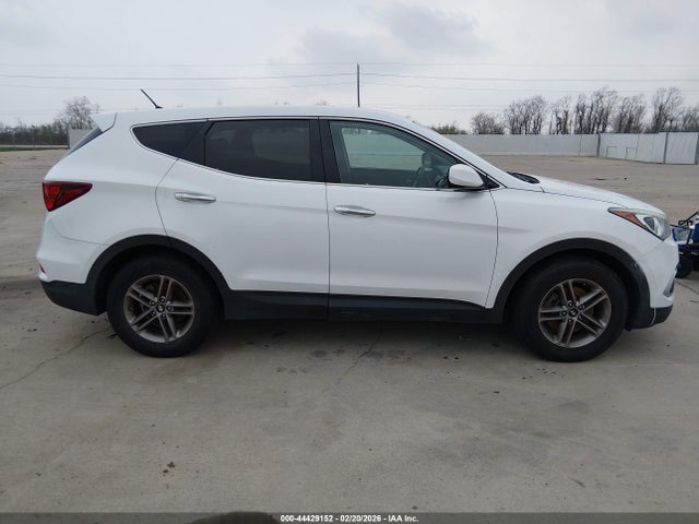 5NMZT3LB2JH086717 Hyundai Santa Fe Sport 2.4l