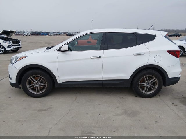 5NMZT3LB2JH086717 Hyundai Santa Fe Sport 2.4l