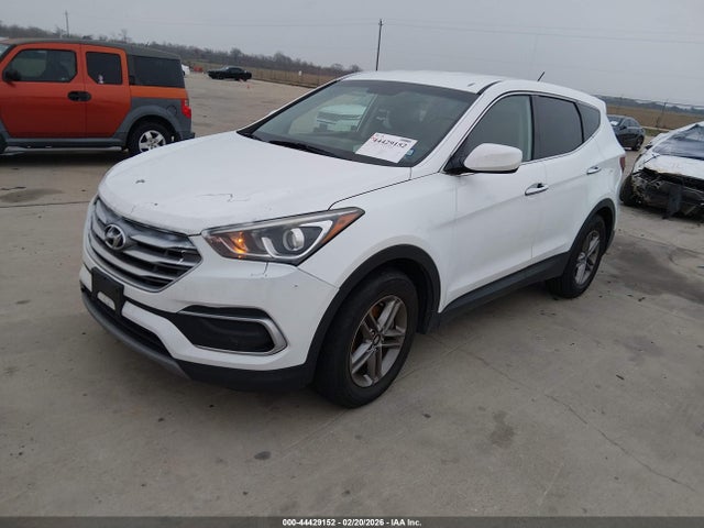 5NMZT3LB2JH086717 Hyundai Santa Fe Sport 2.4l