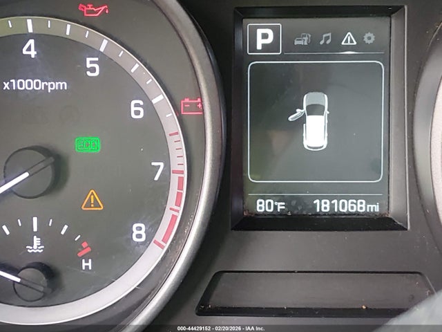 5NMZT3LB2JH086717 Hyundai Santa Fe Sport 2.4l