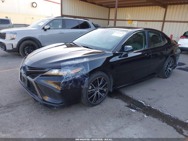 Продаж на аукціоні авто 2023 Toyota Camry Se Hybrid, vin: 4T1S31AKXPU055477, номер лоту: 44429154
