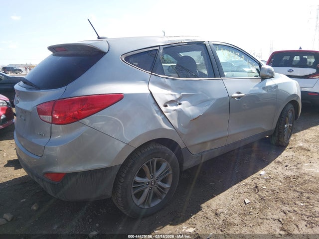 Продажа на аукционе авто 2015 Hyundai Tucson Gls, vin: KM8JTCAF9FU110980, номер лота: 44429156