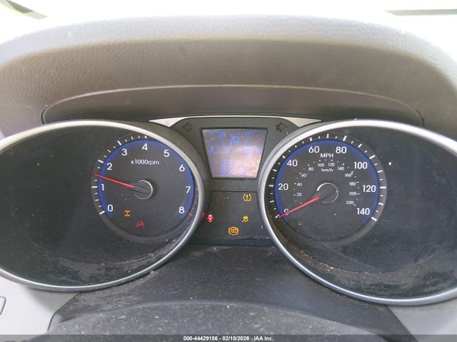 Продажа на аукционе авто 2015 Hyundai Tucson Gls, vin: KM8JTCAF9FU110980, номер лота: 44429156