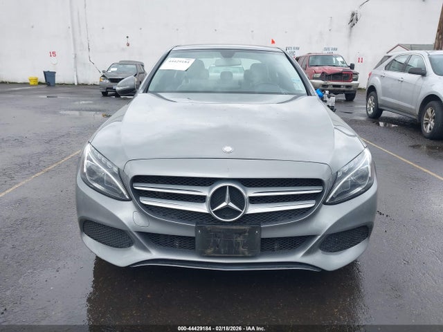 55SWF4KB8FU008175 Mercedes-Benz C 300 4matic