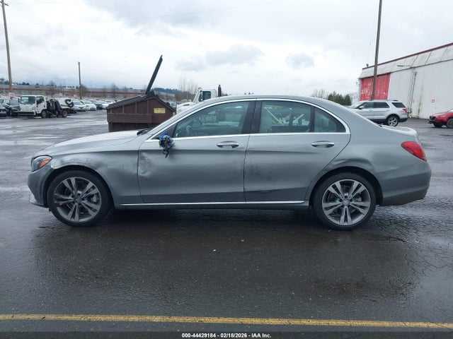 55SWF4KB8FU008175 Mercedes-Benz C 300 4matic