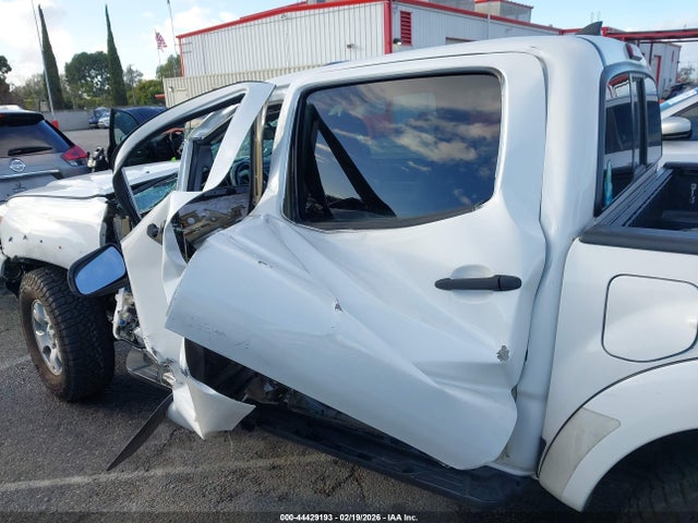 3TMJU4GN5FM193558 Toyota Tacoma Prerunner V6