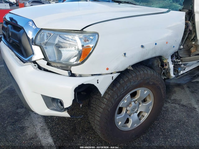 3TMJU4GN5FM193558 Toyota Tacoma Prerunner V6
