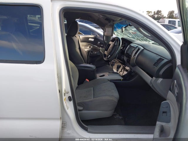 3TMJU4GN5FM193558 Toyota Tacoma Prerunner V6