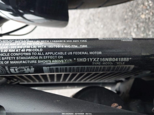 1HD1YXZ16NB041888 Harley-Davidson Fxlrst