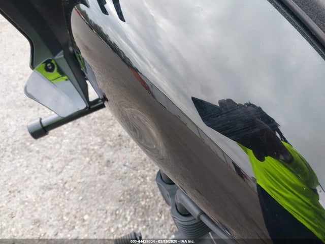 1HD1YXZ16NB041888 Harley-Davidson Fxlrst
