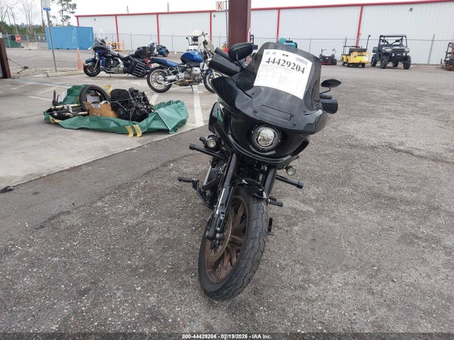 1HD1YXZ16NB041888 Harley-Davidson Fxlrst