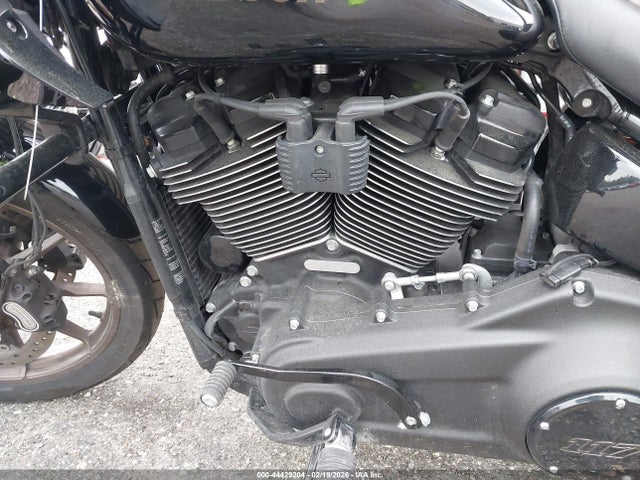 1HD1YXZ16NB041888 Harley-Davidson Fxlrst