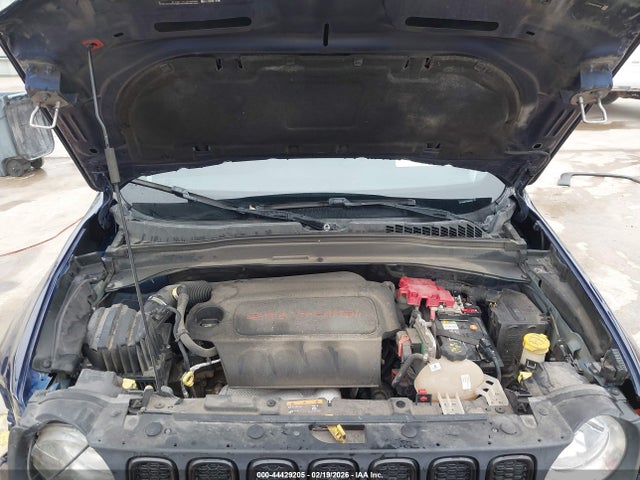 ZACCJABB7JPH81450 Jeep Renegade Altitude Fwd