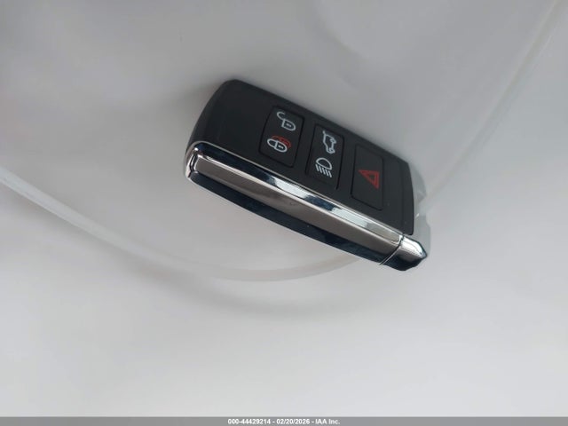 2019 JAGUAR E-PACE SADFJ2FX3K1Z47493 Photo 10