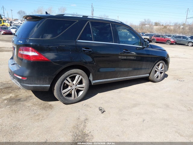 Mercedes-Benz Ml 350 4matic 2015 4JGDA5HB8FA502304 Image 4