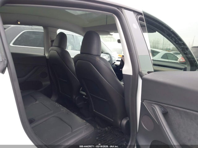 Aukcja sprzedaży 2024 Tesla Model Y Long Range Dual Motor All-wheel Drive, vin: 7SAYGDEE4RF169322, numer aukcji: 44429271