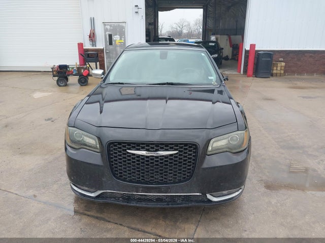2019 Chrysler 300 Limited მანქანა იყიდება აუქციონზე, vin: 2C3CCAEG5KH538020, აუქციონის ნომერი: 44429294