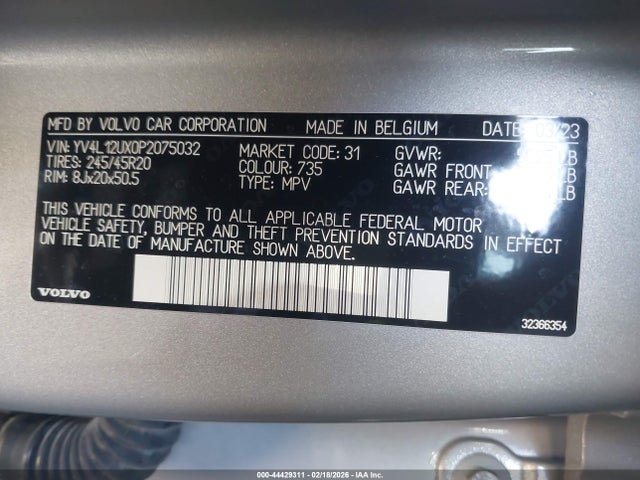 2023 VOLVO XC40 YV4L12UX0P2075032 Photo 8