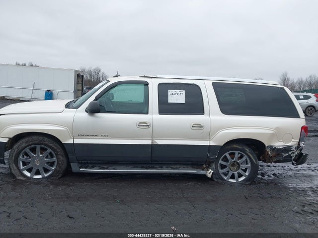 2004 Cadillac Escalade Esv მანქანა იყიდება აუქციონზე, vin: 3gyfk66n04g307318, აუქციონის ნომერი: 44429327