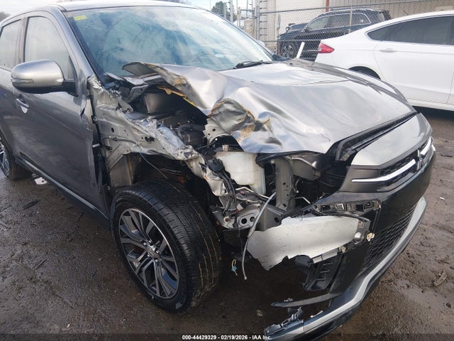 2018 MITSUBISHI OUTLANDER SPORT JA4AR3AU8JU016769 Photo 5