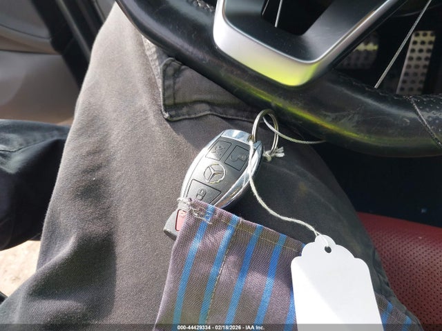 44429334 :رقم المزاد ، WDDWK4JB4HF424761 vin ، 2017 Mercedes-benz C 300 مزاد بيع