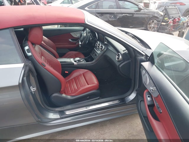 44429334 :رقم المزاد ، WDDWK4JB4HF424761 vin ، 2017 Mercedes-benz C 300 مزاد بيع