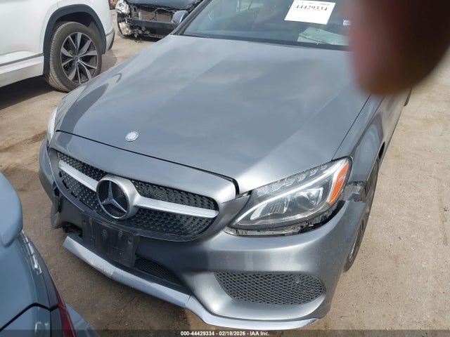44429334 :رقم المزاد ، WDDWK4JB4HF424761 vin ، 2017 Mercedes-benz C 300 مزاد بيع
