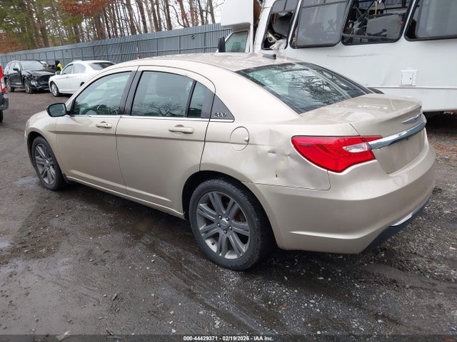 Продаж на аукціоні авто 2013 Chrysler 200 Touring, vin: 1C3CCBBB4DN714676, номер лоту: 44429371
