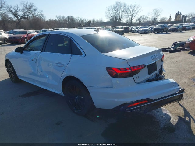2022 AUDI A4 WAUABAF45NA003831 Photo 2