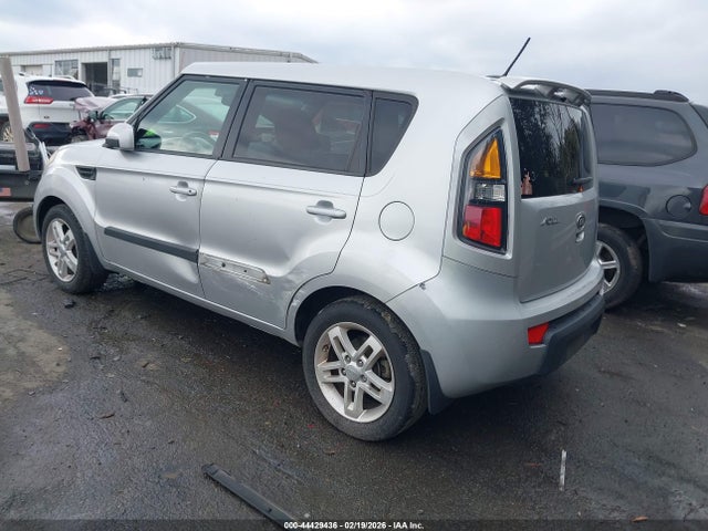 44429436 :رقم المزاد ، KNDJT2A28B7718879 vin ، 2011 Kia Soul + مزاد بيع