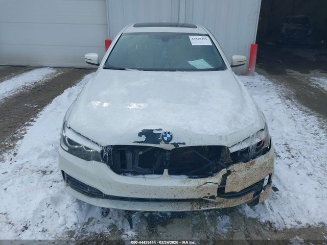 44429444 :رقم المزاد ، WBAJA7C33HG904540 vin ، 2017 Bmw 530i Xdrive مزاد بيع