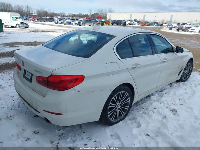 44429444 :رقم المزاد ، WBAJA7C33HG904540 vin ، 2017 Bmw 530i Xdrive مزاد بيع