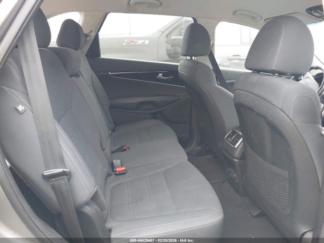 Aukcja sprzedaży 2019 Kia Sorento 2.4l Lx, vin: 5XYPG4A39KG526487, numer aukcji: 44429467